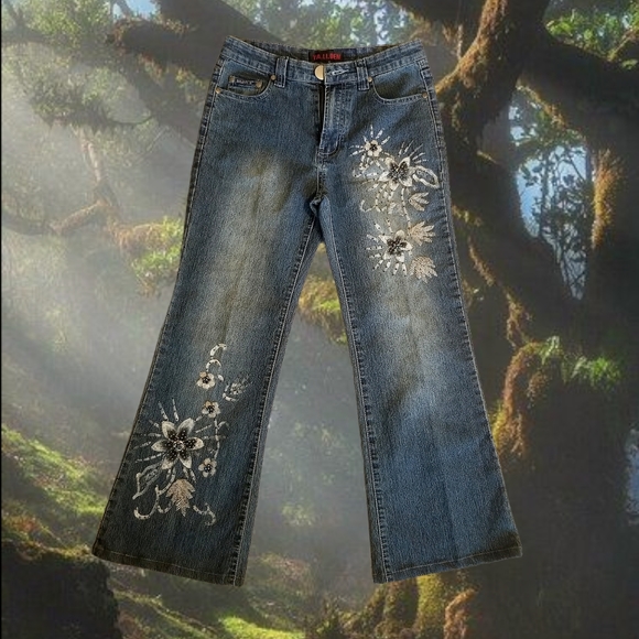 Ya. Li. Den. Denim - Y2K midrise flare medium wash jeans